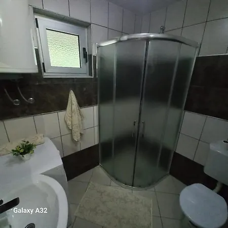 Lohovo Vikendica Bihac